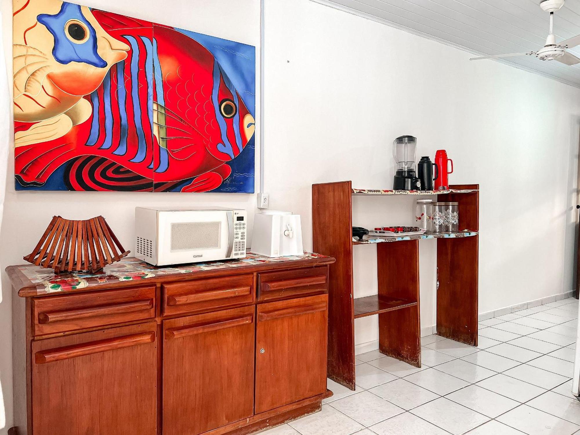 Residencial Taperapua: Beachfront Suites with Pool and High-Speed Internet Porto Seguro Exterior photo